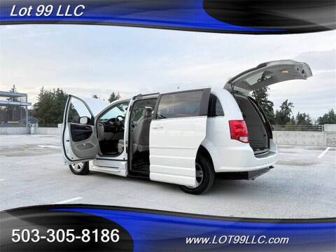 2011 Dodge Grand Caravan Crew