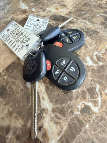 2014 Toyota Sienna LE 8-Passenger