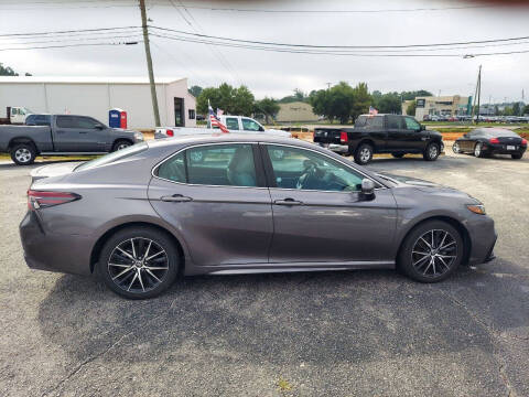 2022 Toyota Camry SE
