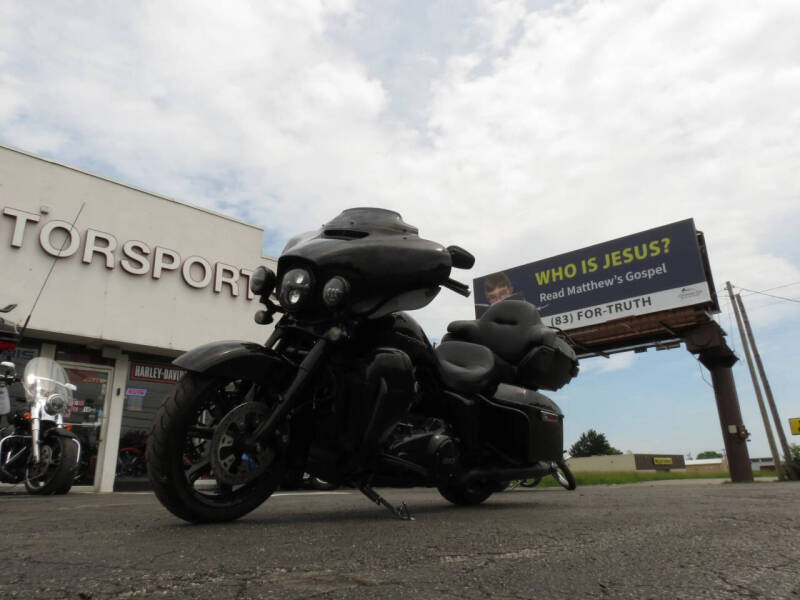 2022 Harley-Davidson FLHTK Ultra Limited
