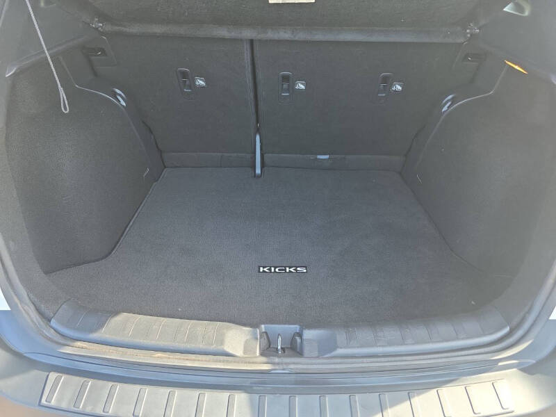 2018 Nissan Kicks SV