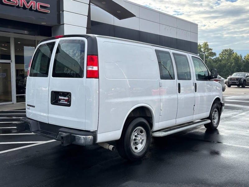 2024 Chevrolet Express 2500