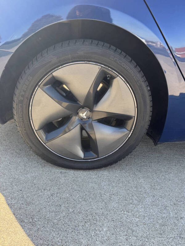 2018 Tesla Model 3 Mid Range