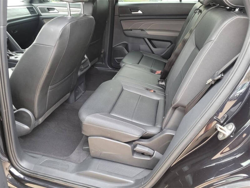 2023 Volkswagen Atlas Cross Sport SE