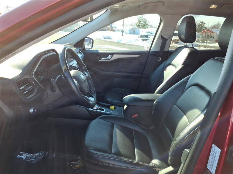 2022 Ford Escape SEL