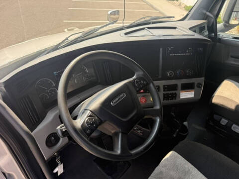 2021 Freightliner Cascadia