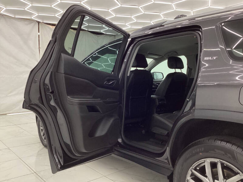 2017 GMC Acadia SLT-1