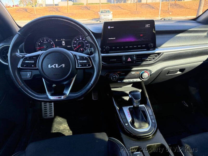 2022 Kia Forte GT Line