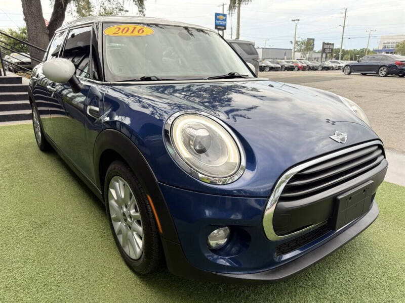 2016 MINI Hardtop 4 Door Cooper