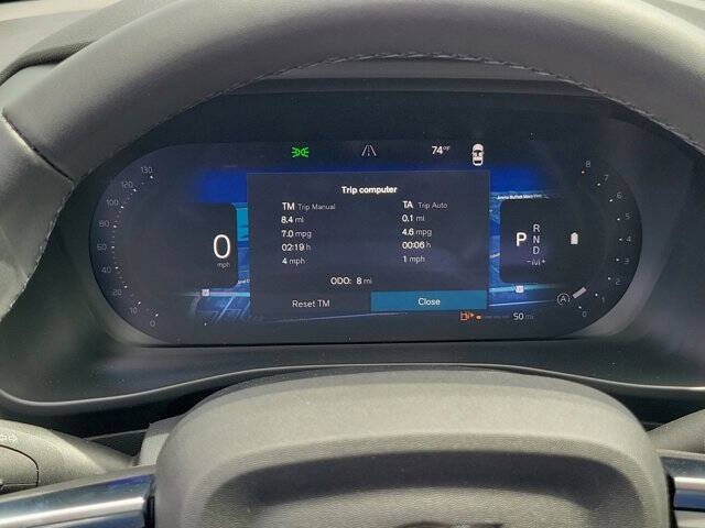 2026 Volvo XC40 B5 Core