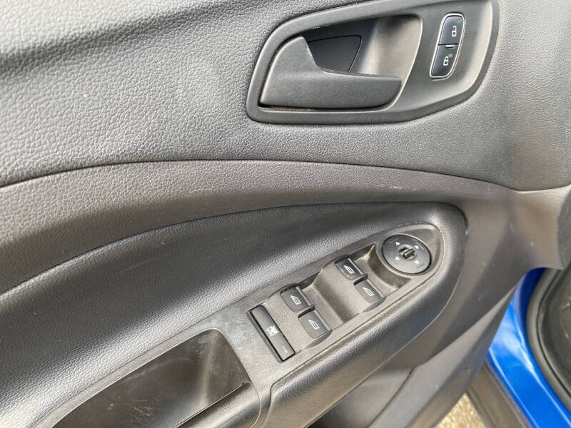 2018 Ford Escape S