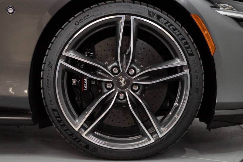 2024 Ferrari Roma Spider