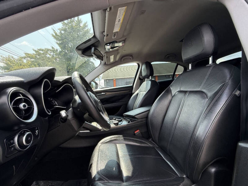 2018 Alfa Romeo Stelvio Ti