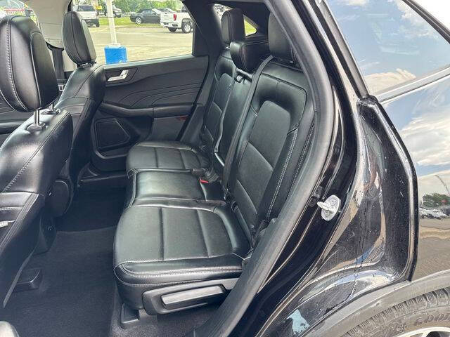 2021 Ford Escape SEL