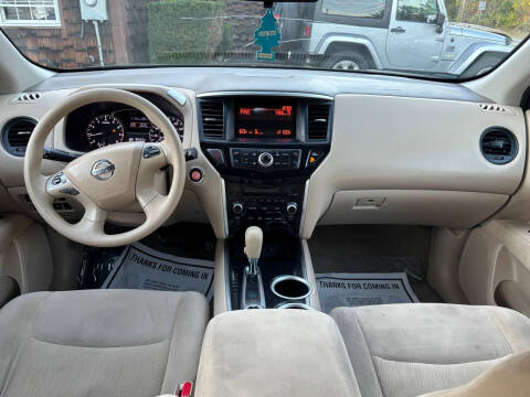 2014 Nissan Pathfinder S