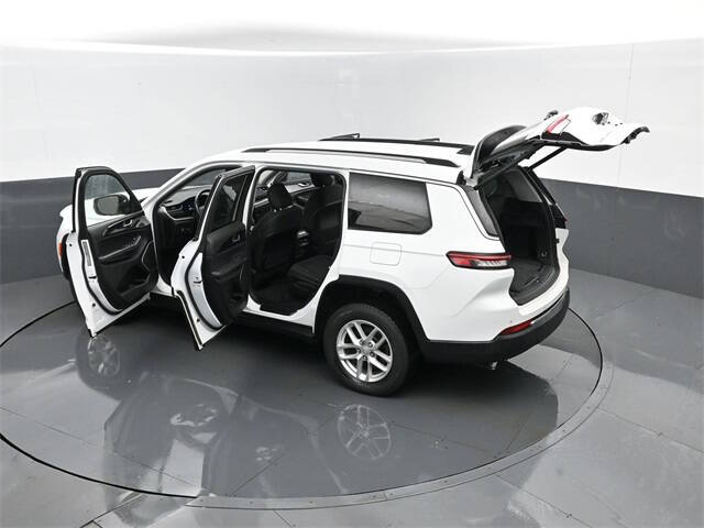 2022 Jeep Grand Cherokee L Laredo