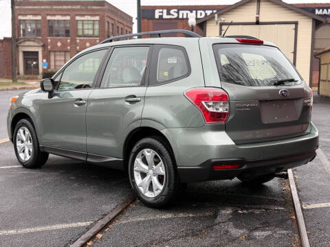 2015 Subaru Forester 2.5i