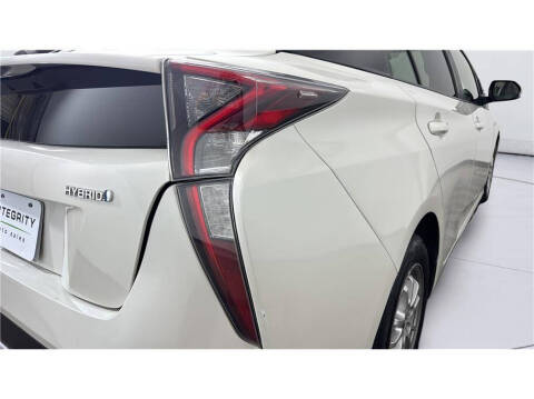 2017 Toyota Prius Three