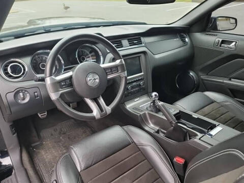 2013 Ford Mustang GT Premium