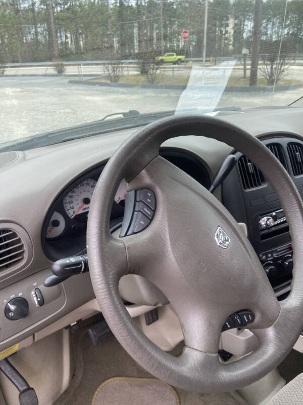 2005 Dodge Grand Caravan SE