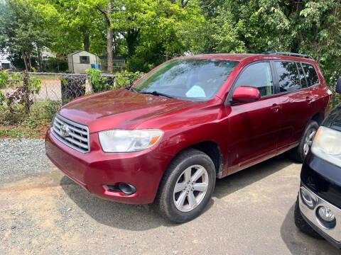 2010 Toyota Highlander for sale at Moore's Motors in Burlington NC