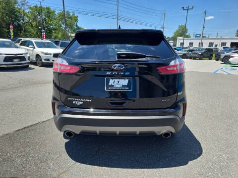 2024 Ford Edge Titanium