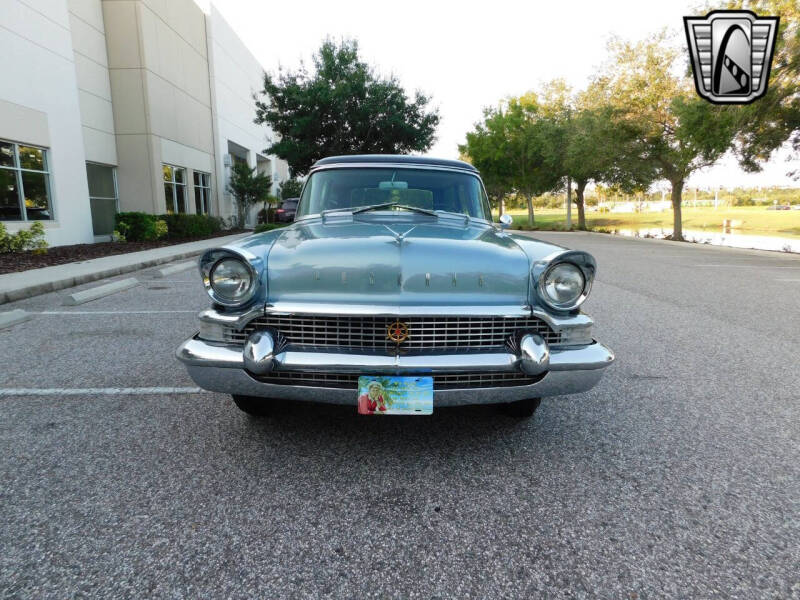 1957 Packard Clipper