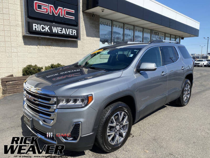 2023 GMC Acadia SLT