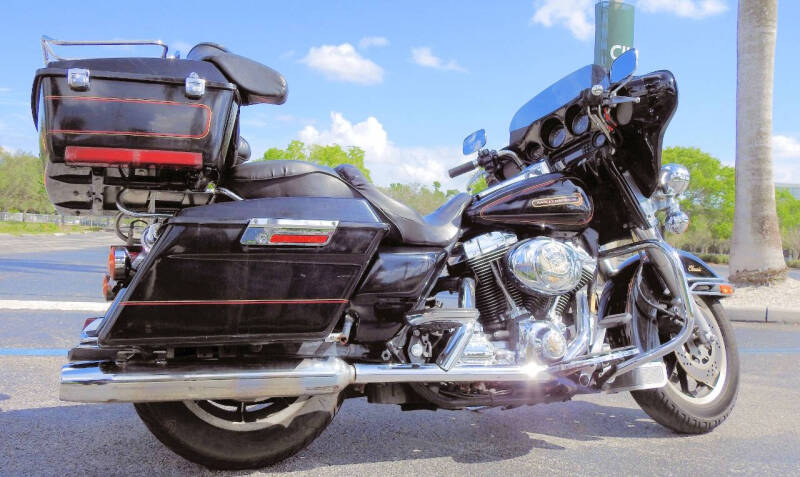 1999 Harley-Davidson FLHTC.