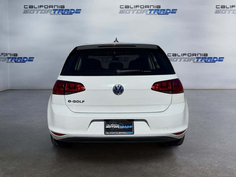 2016 Volkswagen e-Golf SE