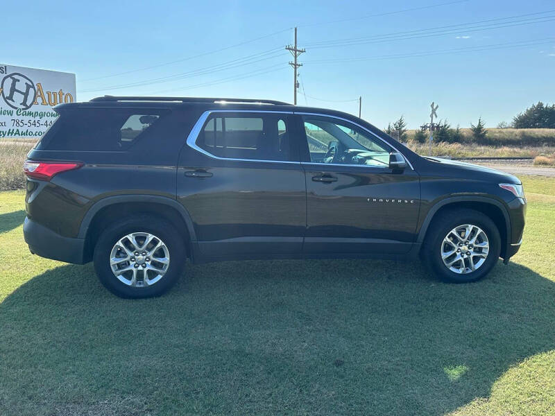 2021 Chevrolet Traverse LT Cloth