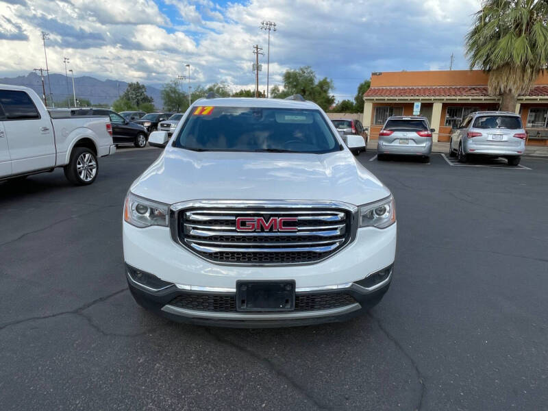2017 GMC Acadia SLE-2