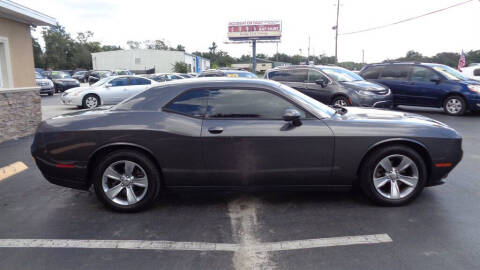 2015 Dodge Challenger SXT