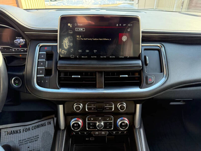 2022 GMC Yukon XL SLT