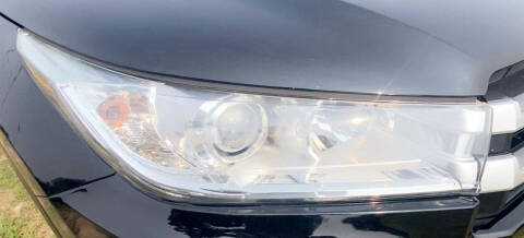 2017 Toyota Highlander LE