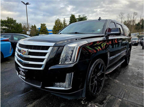 2016 Cadillac Escalade ESV Luxury Collection