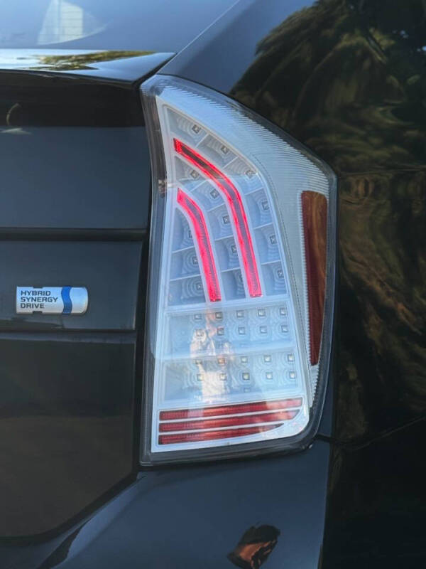 2011 Toyota Prius Two