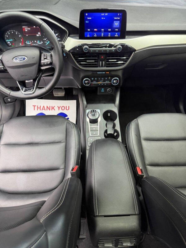 2021 Ford Escape SEL