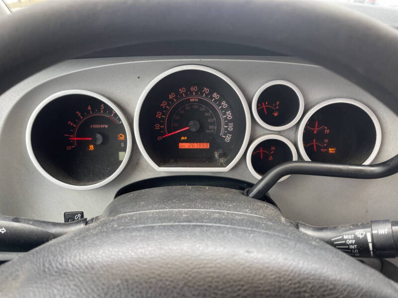 2012 Toyota Sequoia SR5