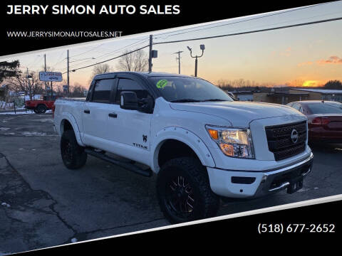 2023 Nissan Titan SV