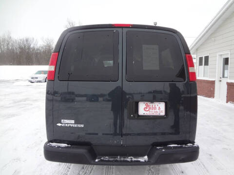 2017 Chevrolet Express LS 2500