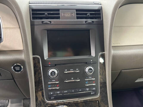 2015 Lincoln Navigator L