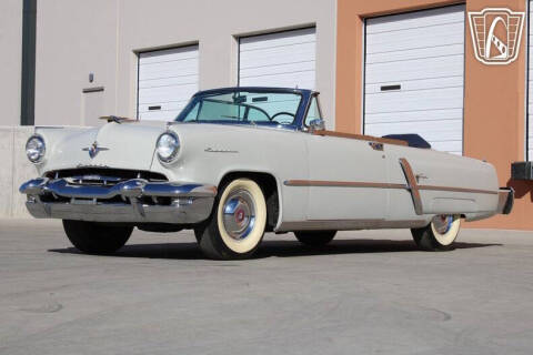 1952 Lincoln Capri