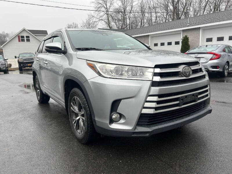2017 Toyota Highlander LE