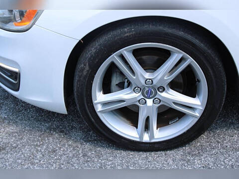 2017 Volvo V60 T5 Premier