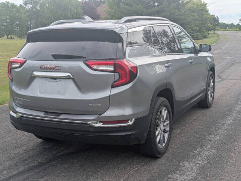 2024 GMC Terrain SLT