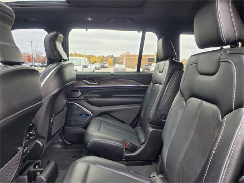 2022 Jeep Grand Cherokee L Overland