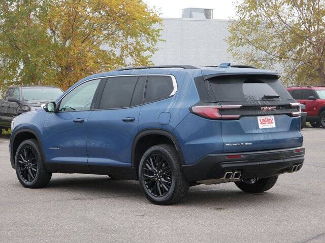 2024 GMC Acadia Elevation