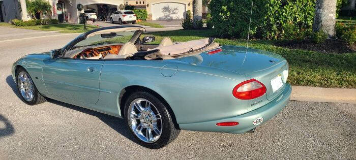 1998 Jaguar XK8