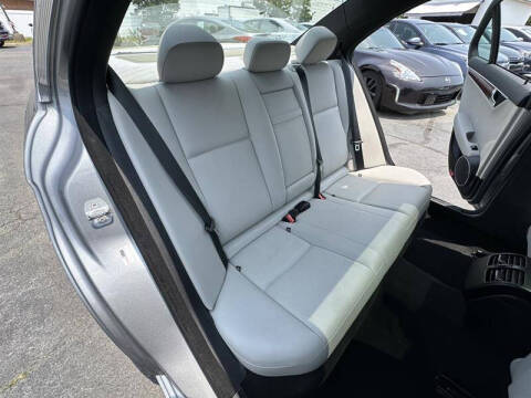 2011 Mercedes-Benz C-Class